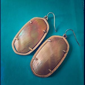 SOLD!!! Kendra Scott Danielle Rose Gold Brown